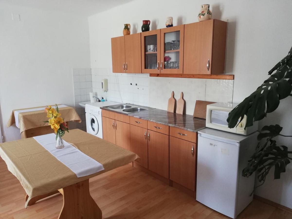 Arany Barany Vendegfogado Bed & Breakfast Letenye Exterior photo