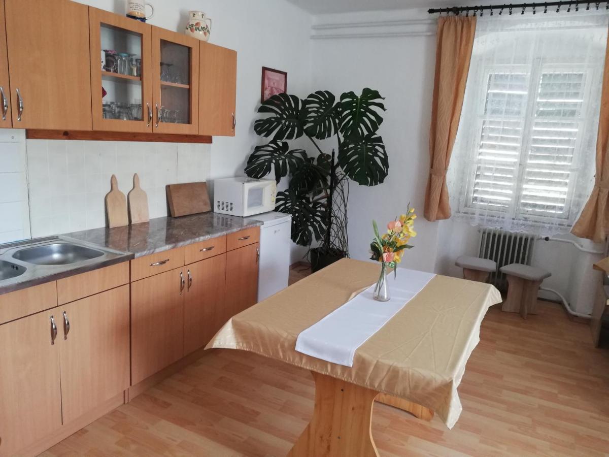 Arany Barany Vendegfogado Bed & Breakfast Letenye Exterior photo